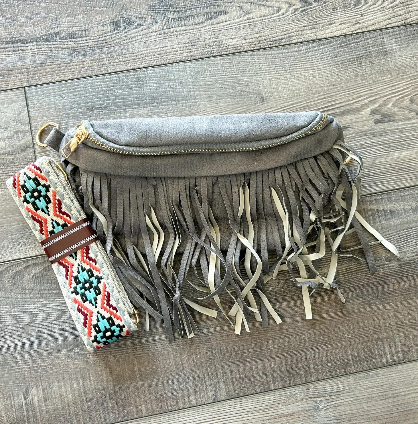 Banjara Suede Leather Fringe Bag at Rs 1450/unit | Suede Leather Bags in  Noida | ID: 9149466212